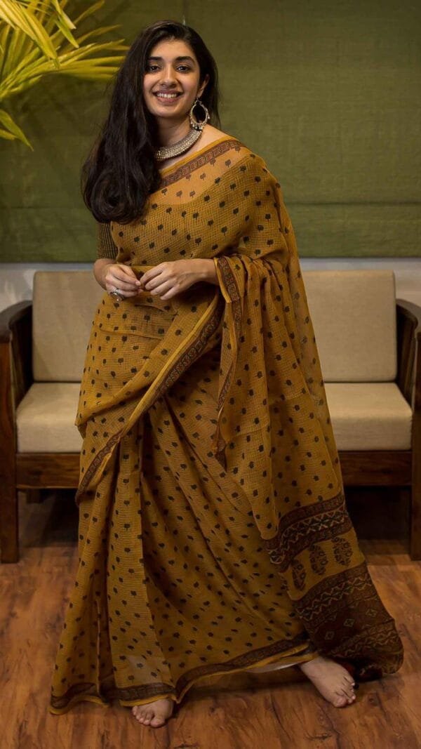 Designer Indian Sarees United Kingdom