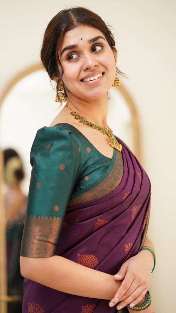 Designer Sarees In Online Shopping United Kingdom