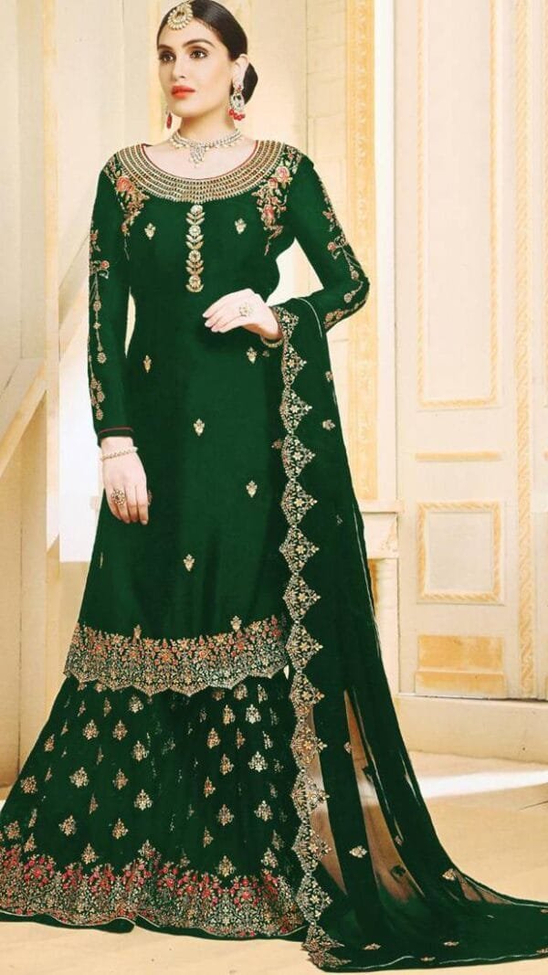 Pakistani Clothes Delivery To UK