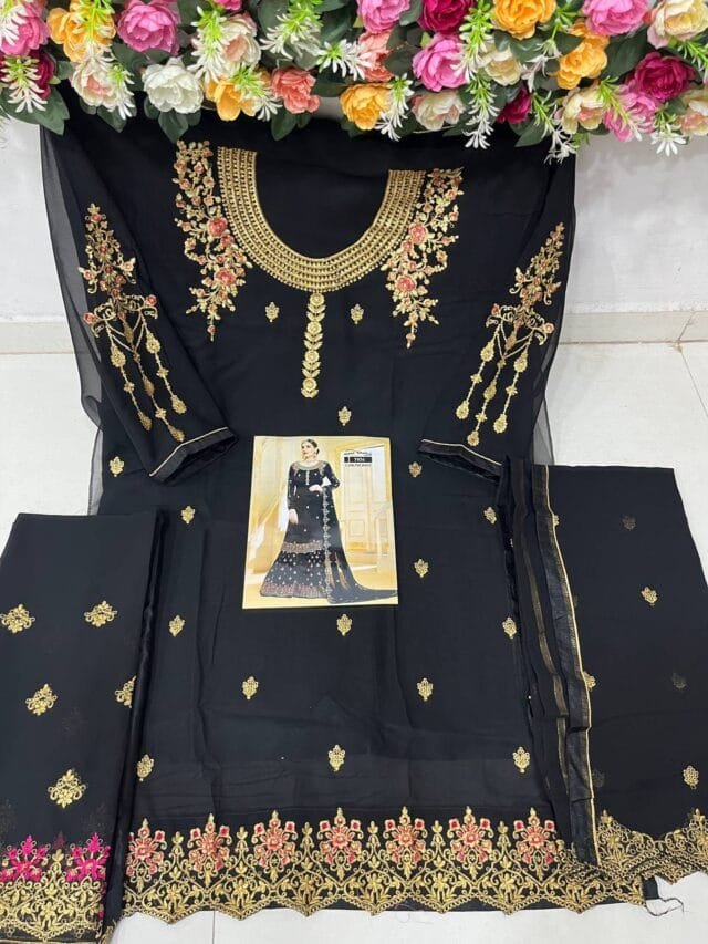 Ready Made Pakistani Clothes Online UK Sale