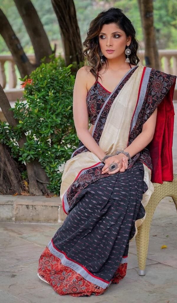 Sarees With Printed Blouse United Kingdom