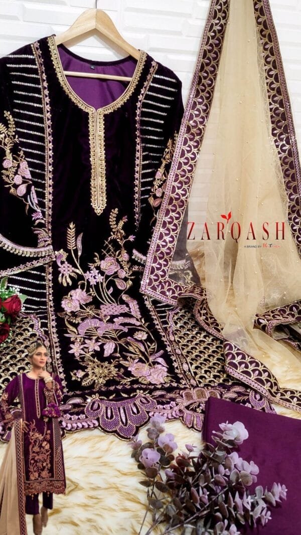 Online Pakistani Suits Wholesale