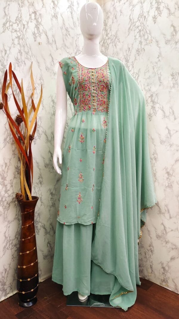 Pakistani Clothes Wholesalers In Lahore