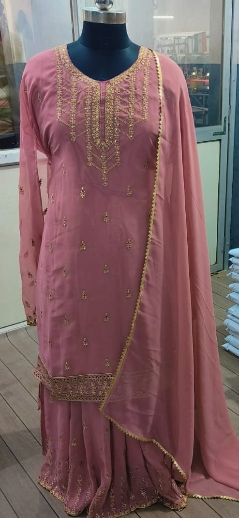 Pakistani Suits Wholesale (1)