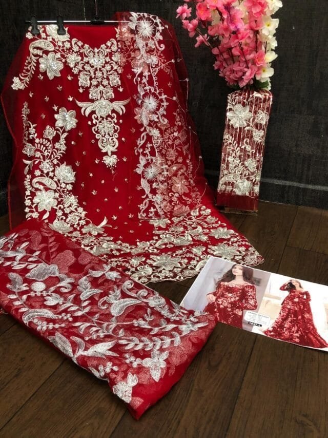 Pakistani Suits Wholesale Dealers In Delhi
