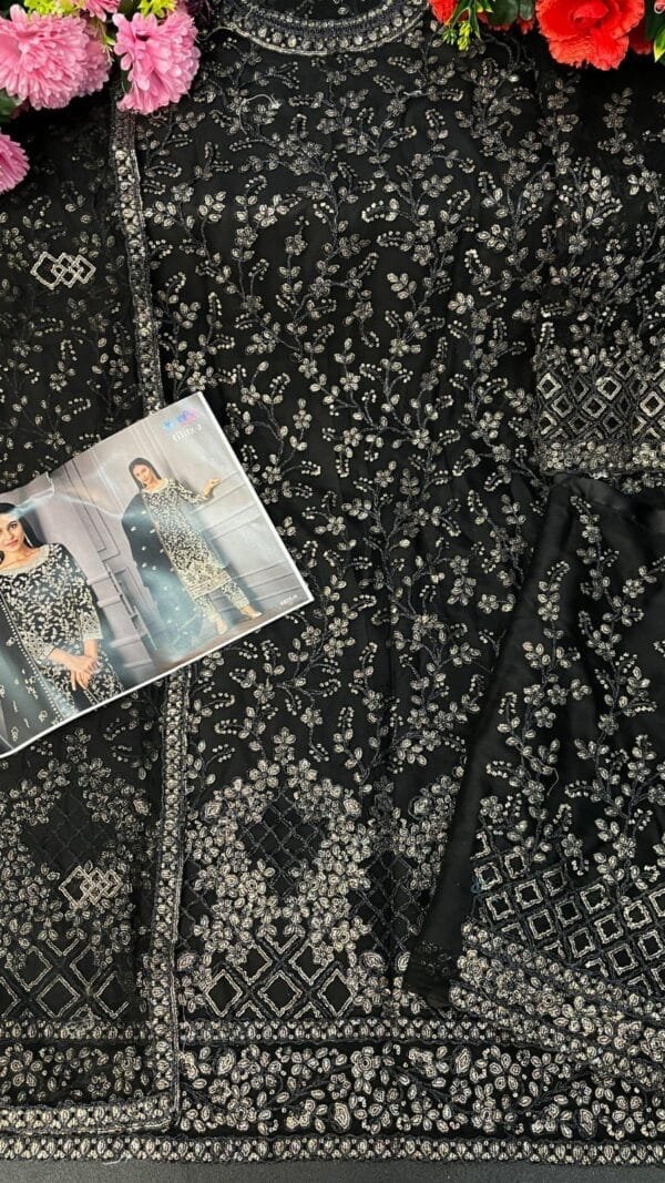 Pakistani Suits Wholesale Surat