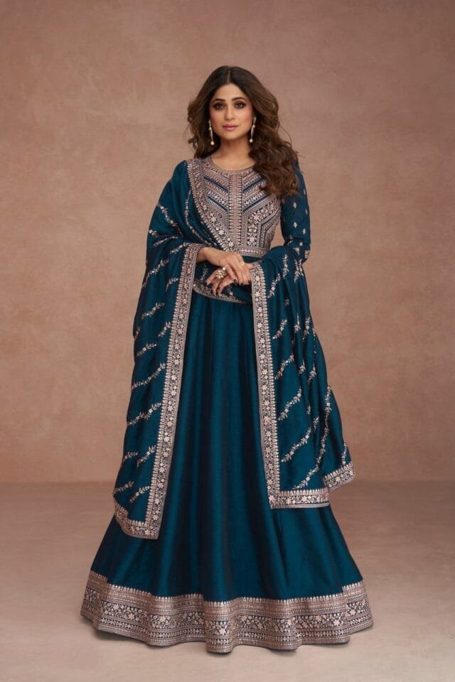 Pakistani Suits Wholesalers In Lucknow