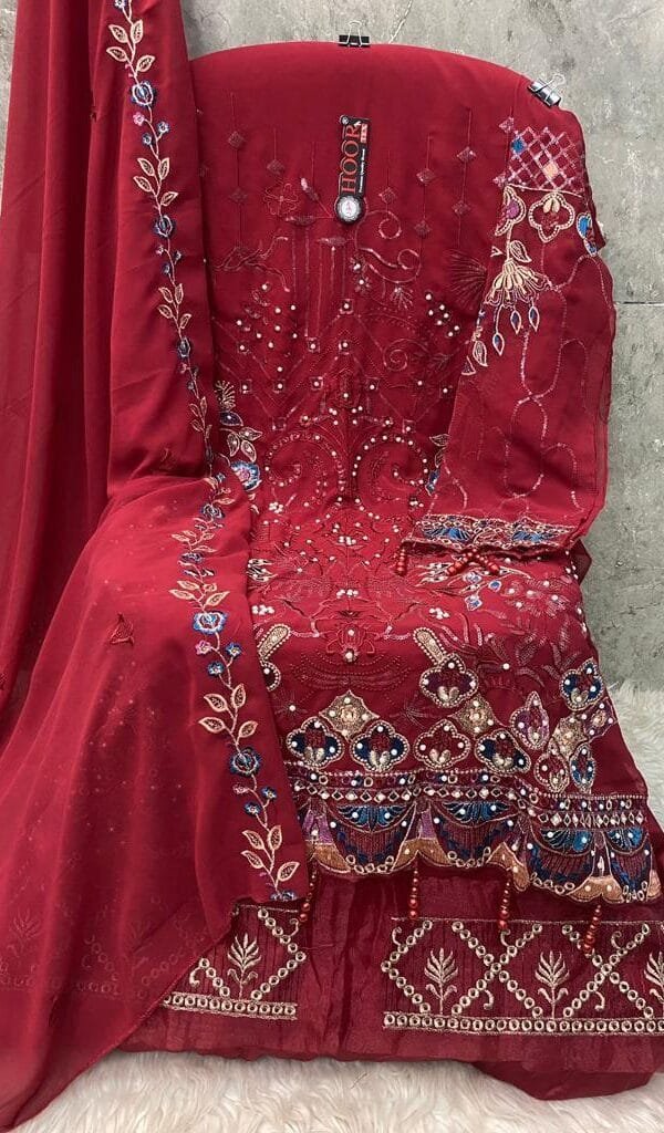 Wholesale Dealer Of Pakistani Suits In India