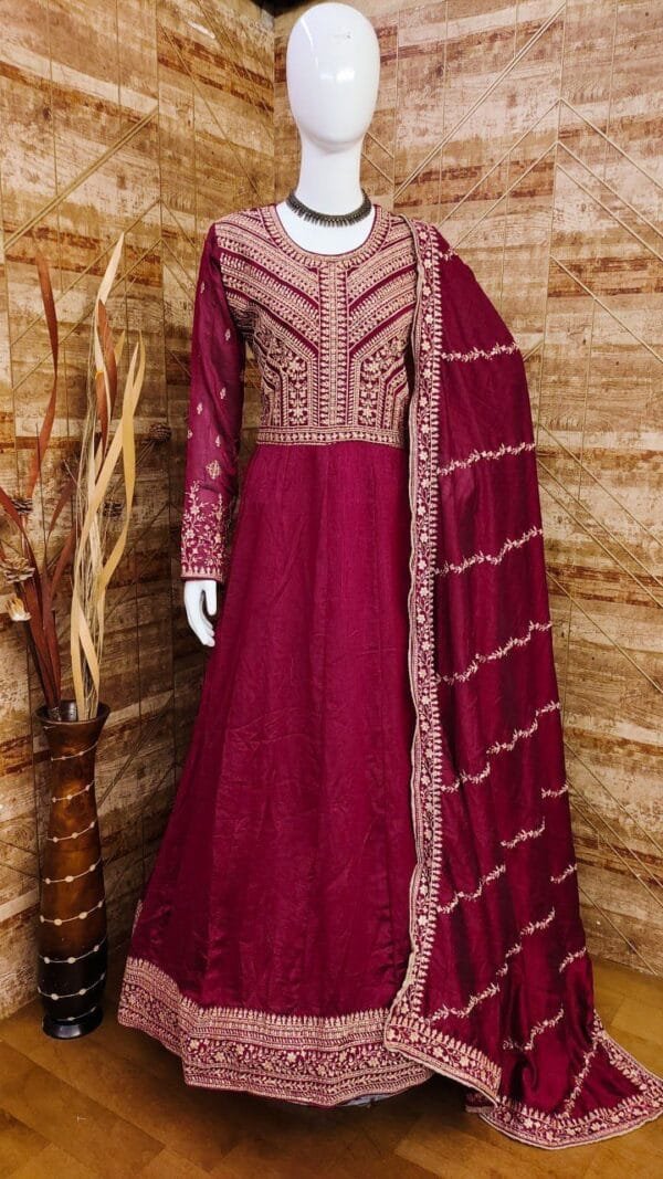 Yellowmist Pakistani Suits Wholesaler Delhi India