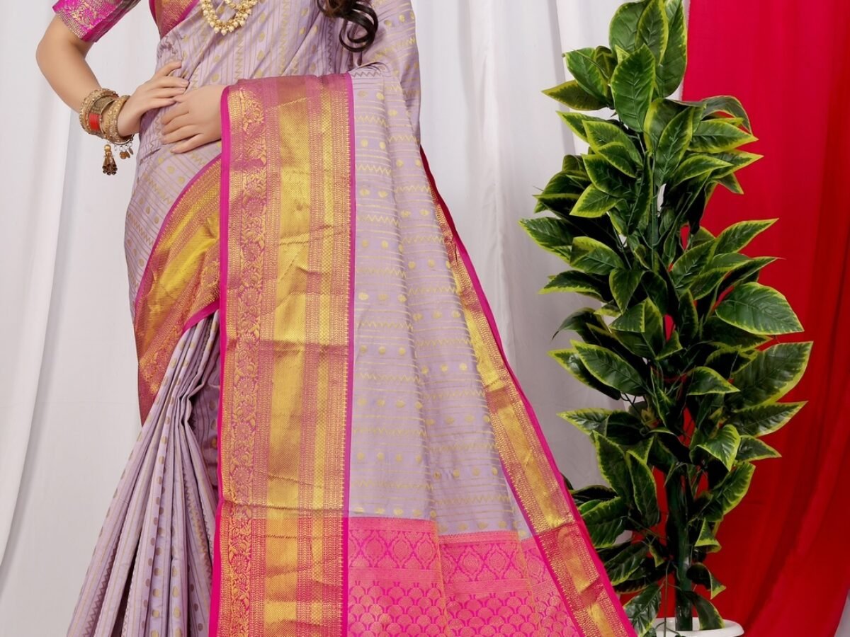 Royal Pure Banarasi Silk Designer Saree for Wedding, and Reception