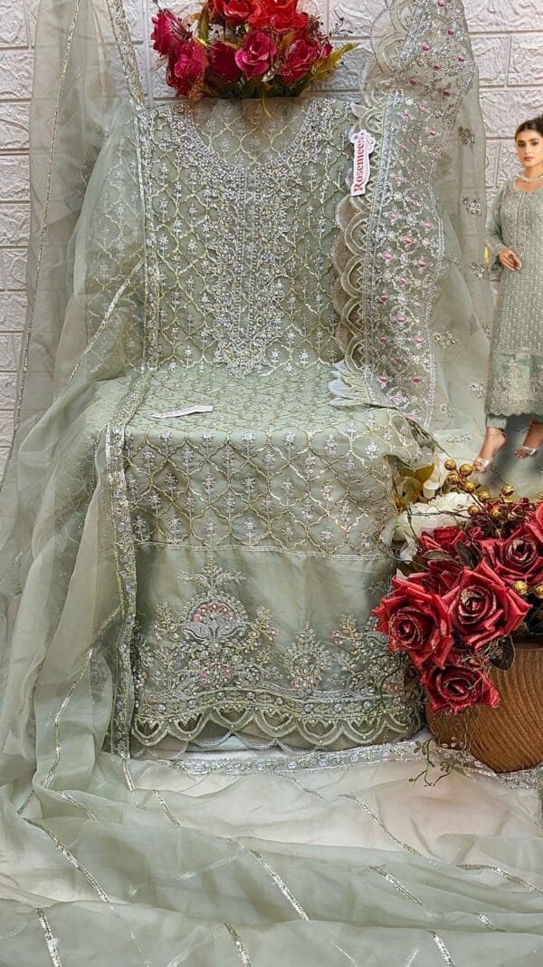 Dress Shops In Mississauga