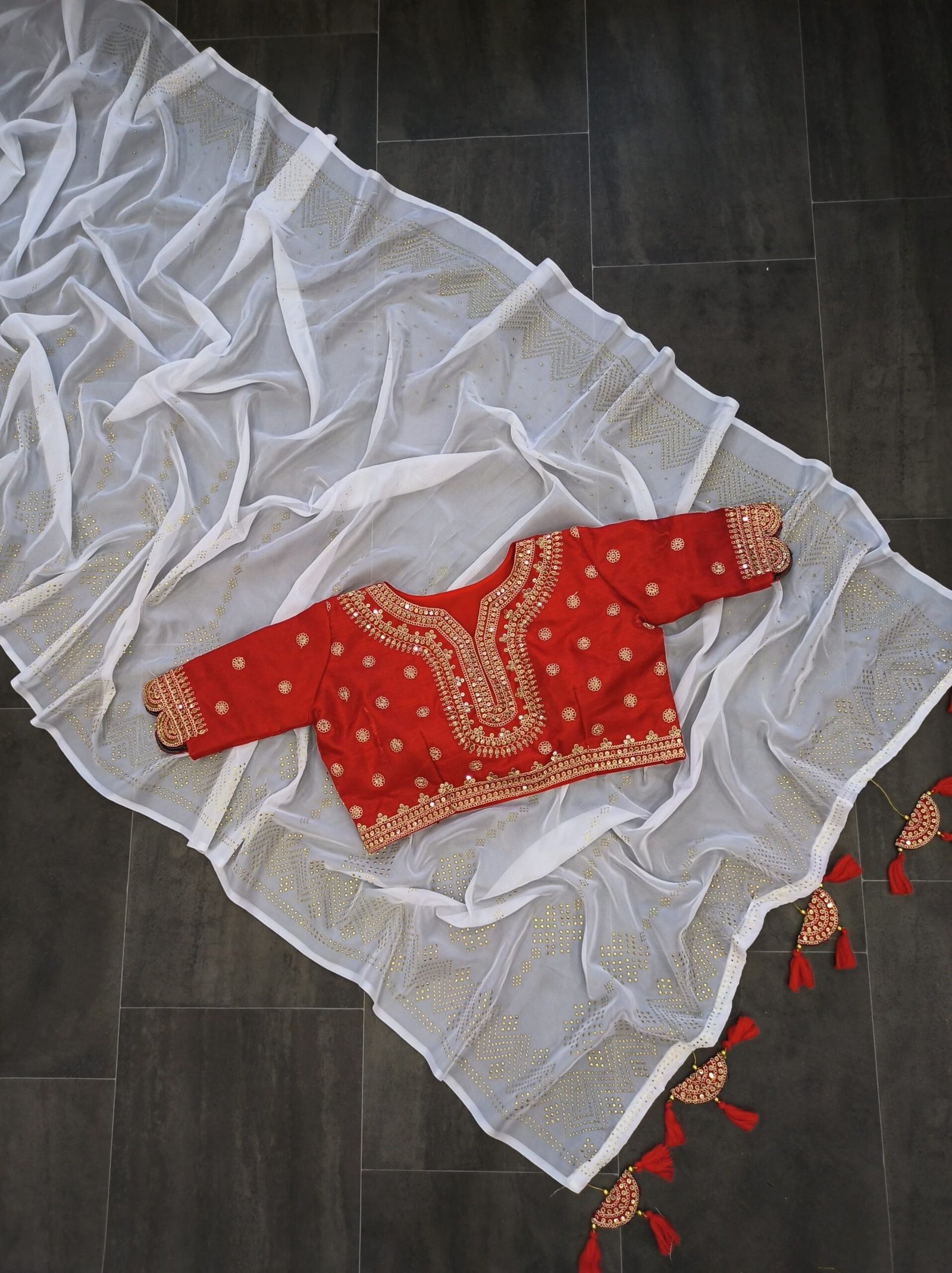 Beautiful Red gown from Myntra 🥰❤️ #reels #reelkarofeelkaro #reelitfeelit  #MouMukherjeereels #viralreels #trendingreels #kolkataVloggers… | Instagram