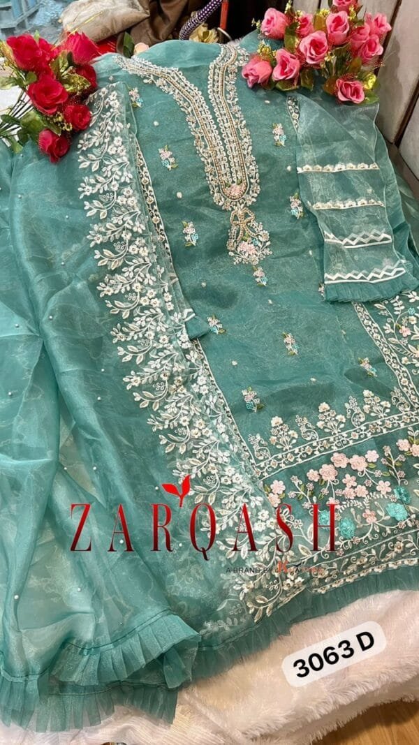 Pakistani Suits Online Sale
