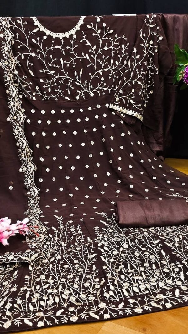 Ready Made Pakistani Clothes Online UK