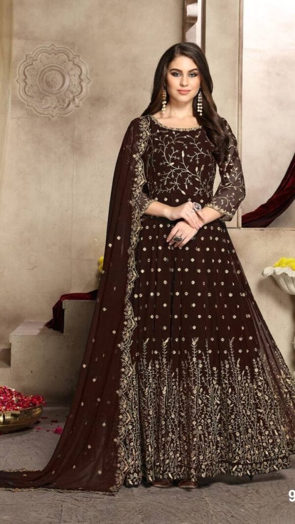 Ready Made Pakistani Clothes Online UK