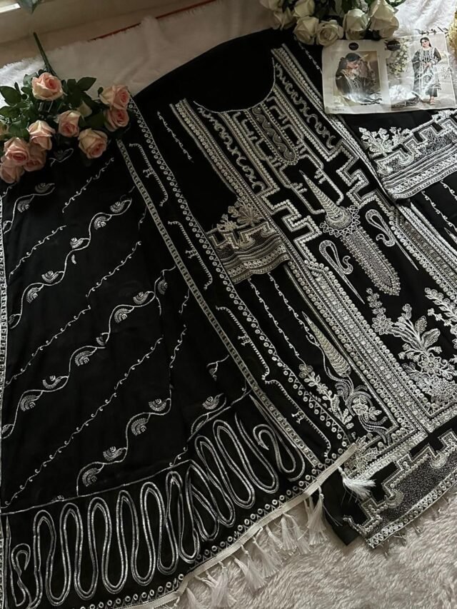 Black Heavy Georgette Fabric with Heavy Work Pakistani Suits in Sale