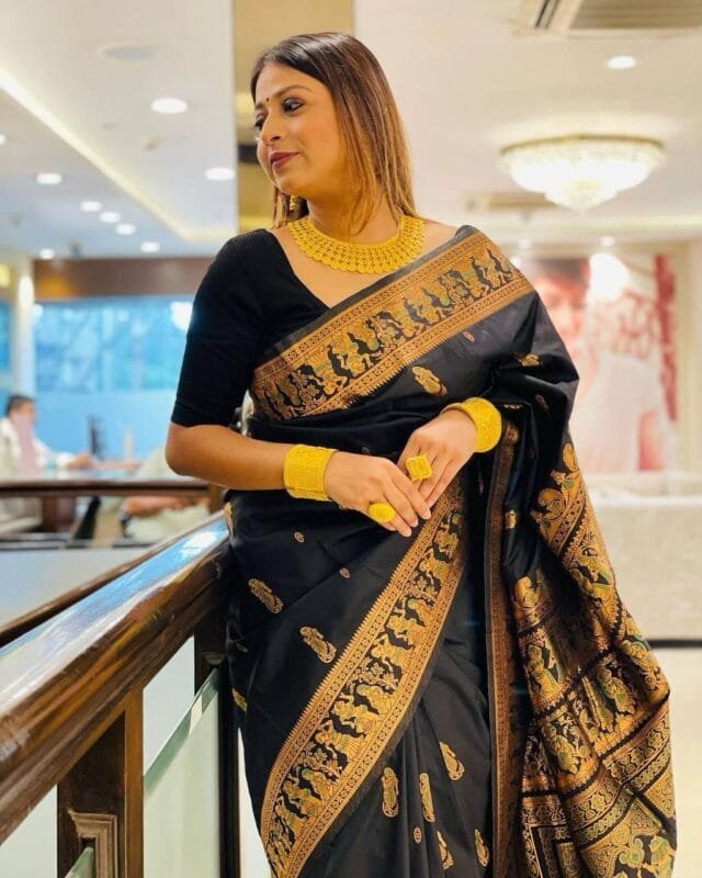 Black Saree With Golden Border Silk