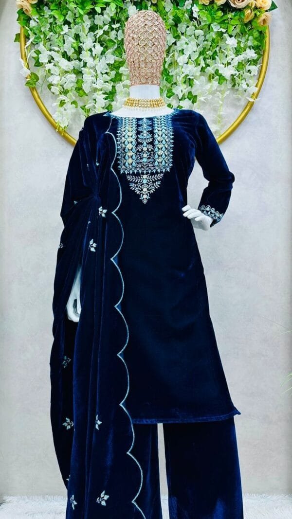 Blue Velvet With inner Thred Work With Sequnce Pakistatani Suits in Sale