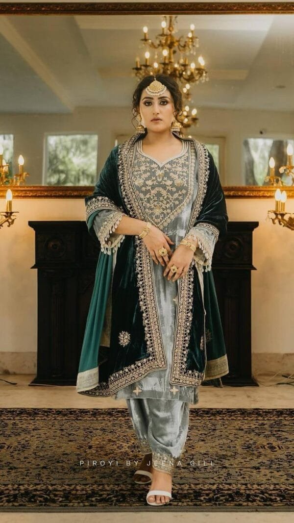 Green Heavy Velvet Top with Beautiful Embroidered Pakistani Suits In Sale