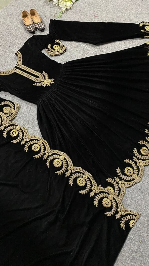 Heavy Viscose Velvet With Heavy Embroidery Work Pakistani Suits In Sale