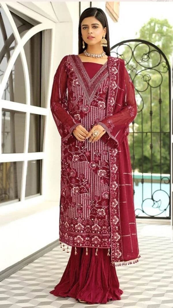 Maroon Georgette Heavy Embroidered Pakistani Suits In Sale