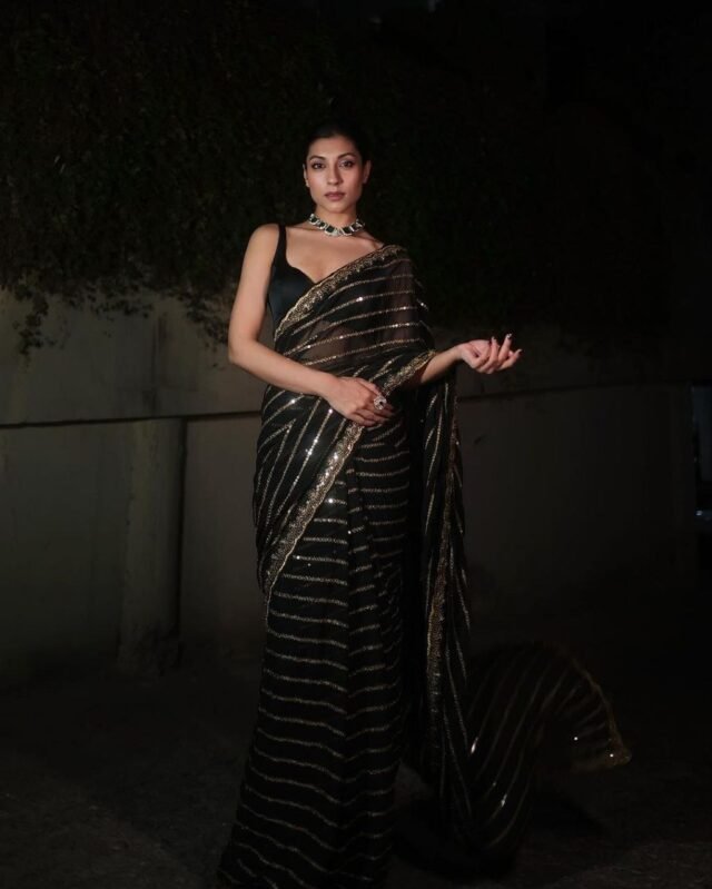 New Trending Bollywood Black Colour Sequins Design Saree