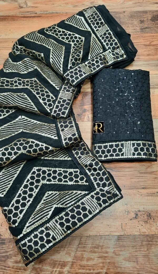 Trendy Colour Black Exclusive Beautiful Saree
