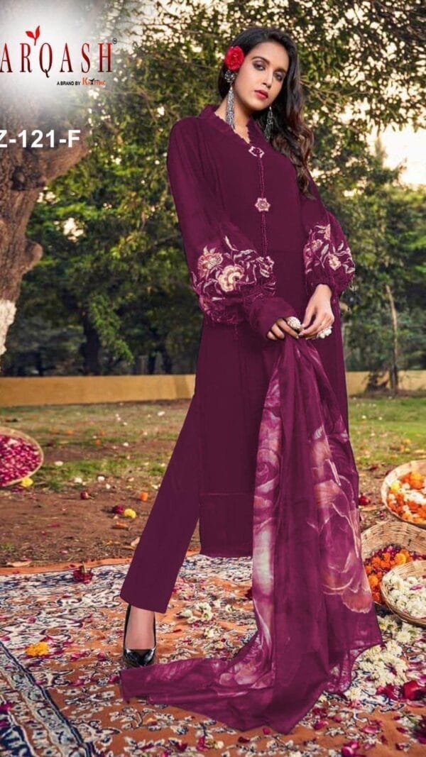 Designer Pakistani Suits Posh Pak Ensembles