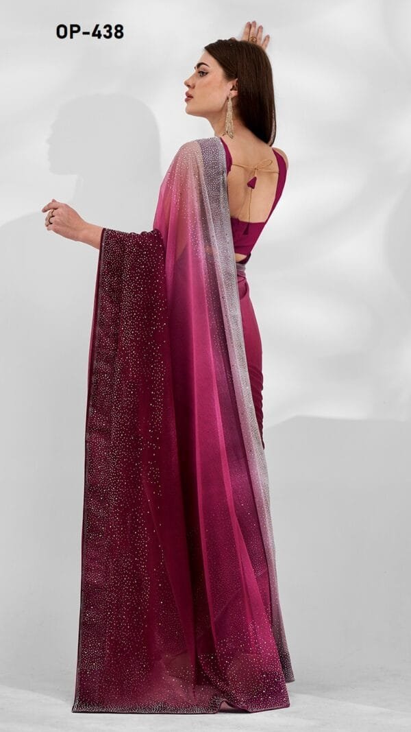 MEJANTA COLOUR KNITTED LYCRA SAREE