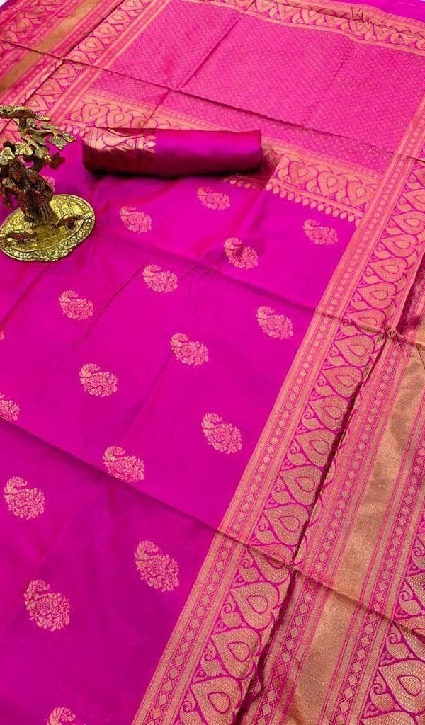 Megenta Colour Organic Banarasi Sarees