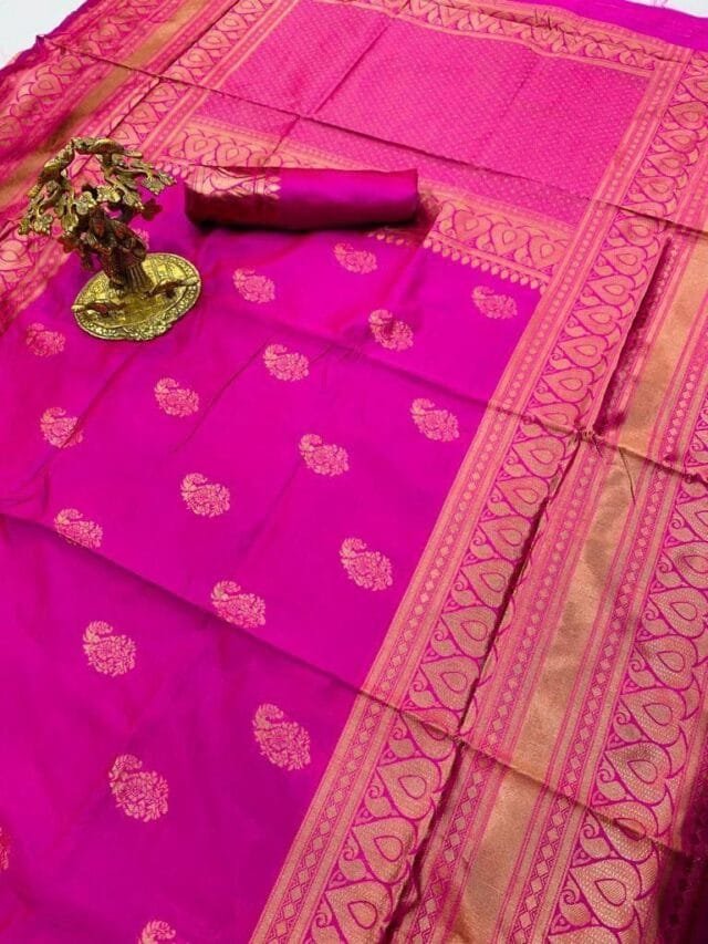 Megenta Colour Organic Banarasi Sarees