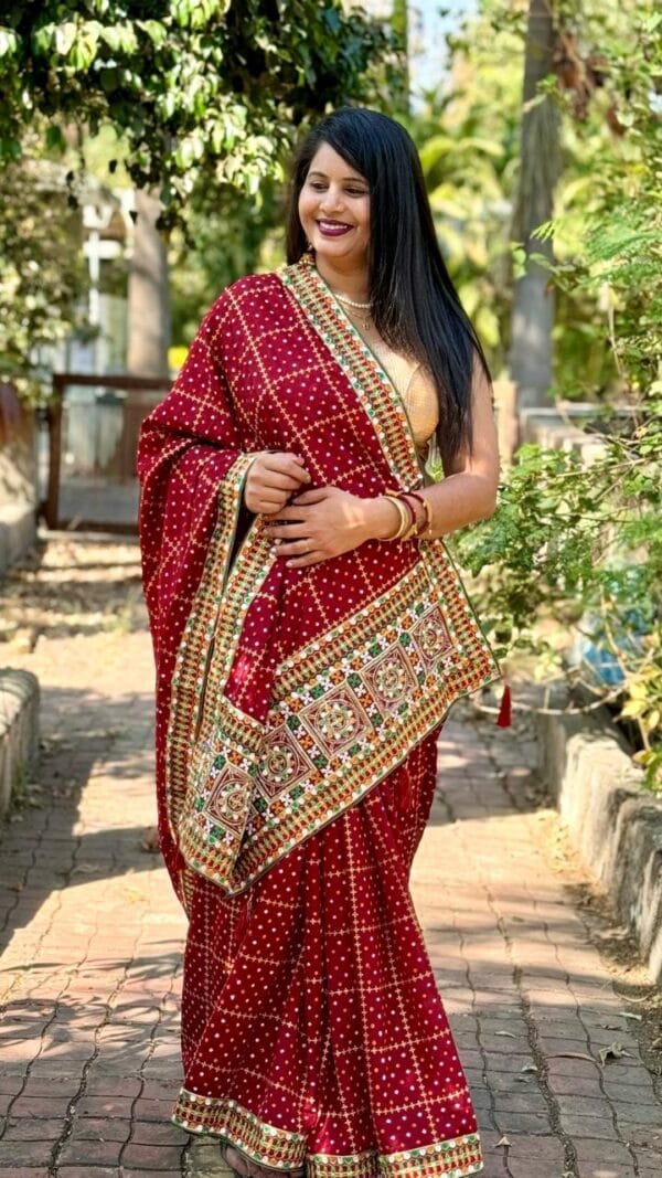Rani Colour Vishitra Saree