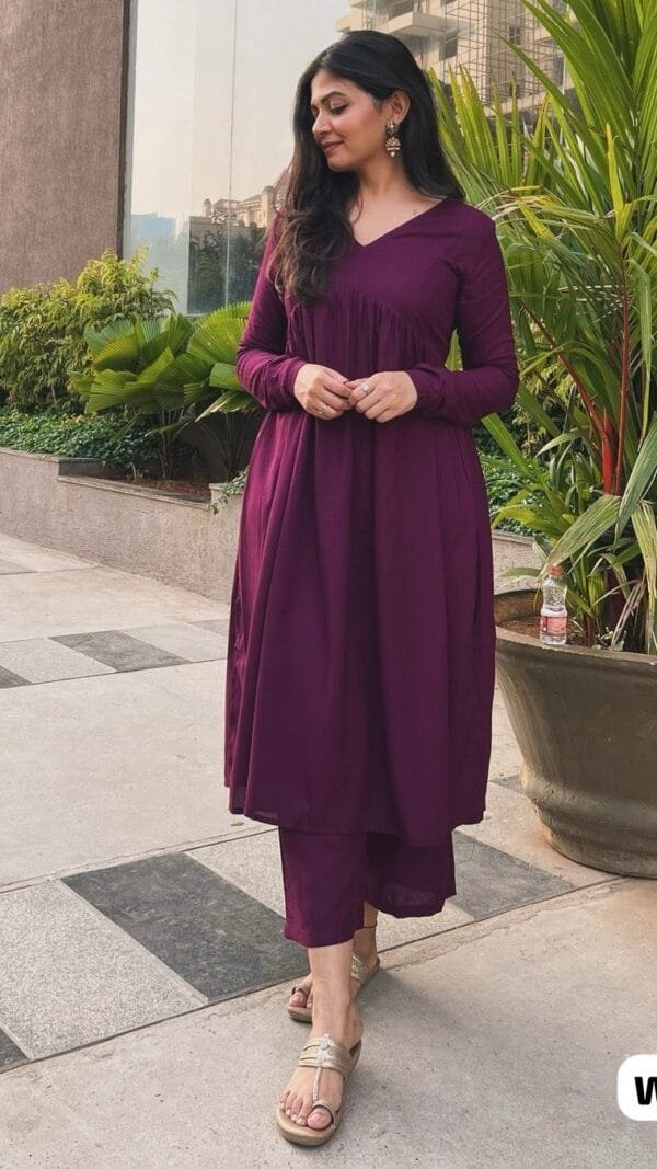 Wine Coler Alia Cut Party Dresses