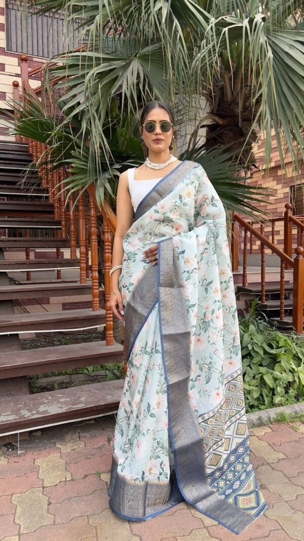 Grey Colour New Designe Dola Silk Pure Zari Kanjivaram Patta Digital Print Saree