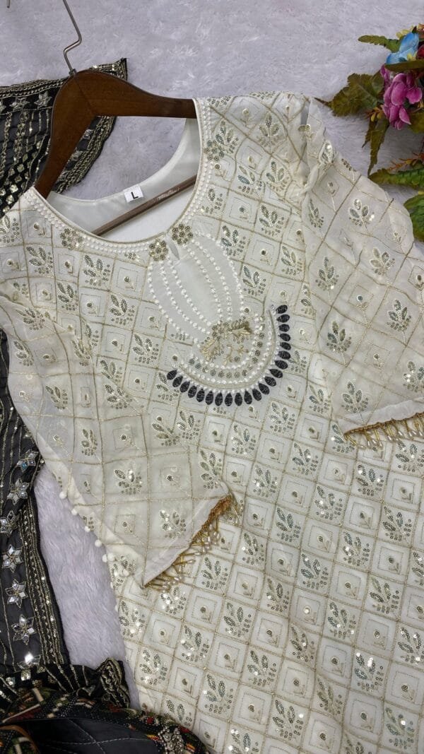 Grey Colour Readymade Desirable Fancy Faux Georgette Suits