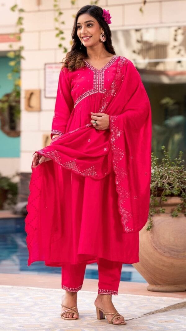 Meganta Colour Roman Silk With Innar Kurti