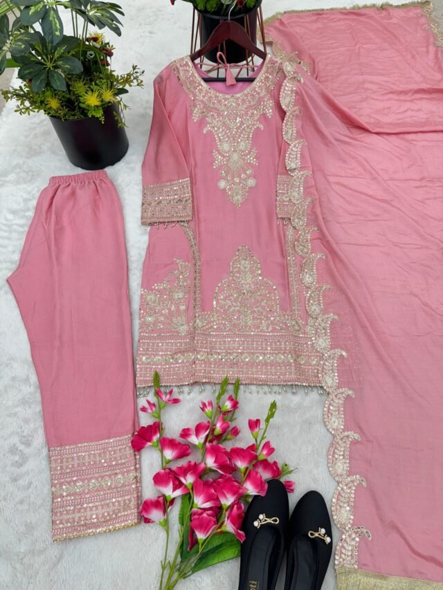 Pink Colour Pure Chinnon With Heavy Embroidery Suit