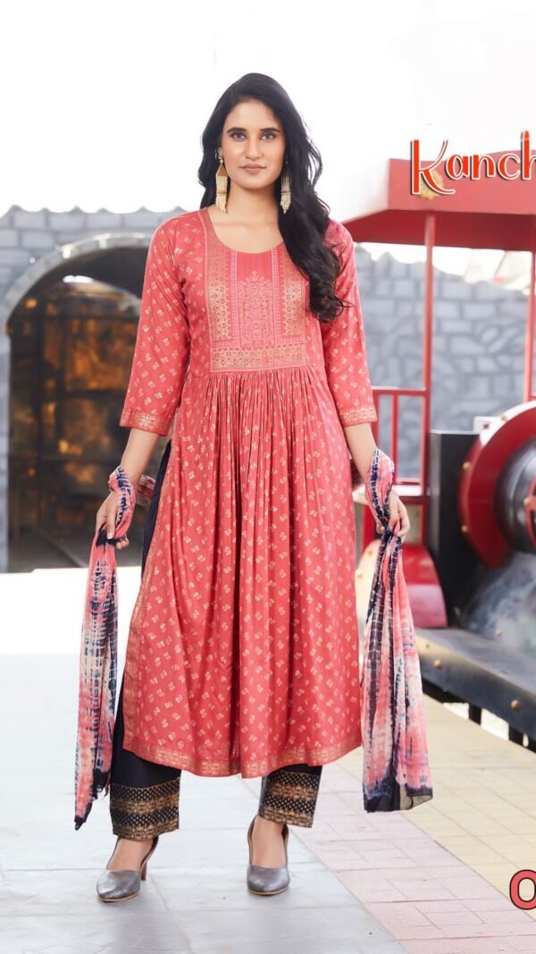 Pink Colour Two tone Slub Gold print Kurtis