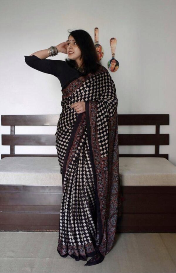 White Black Colour Ajrakh Digital Print Muslin fabric Saree