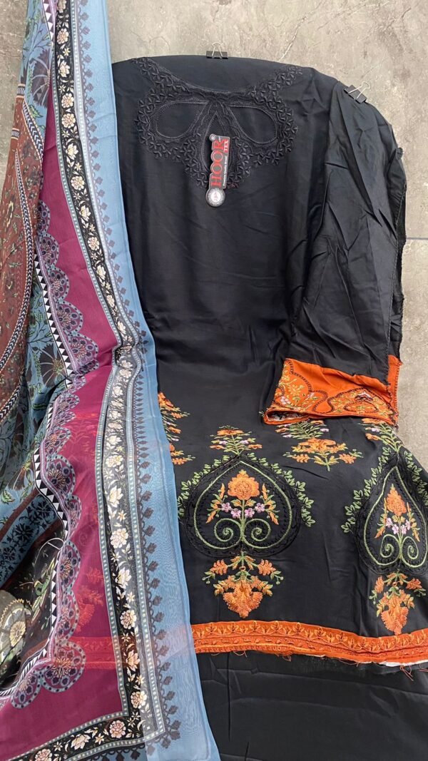 Black color Pakistani Suits Dress