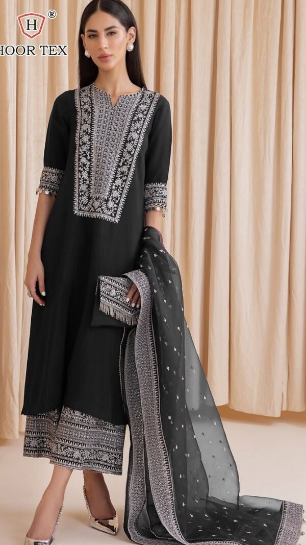 Black color Pakistani Suits Dress