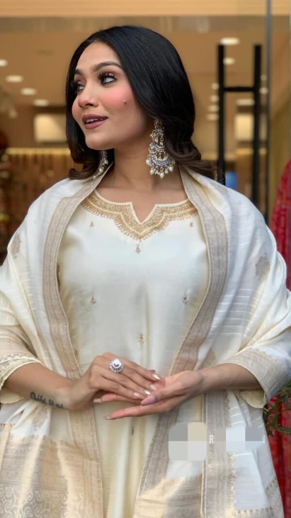 Ethereal White Kurta Set For Women