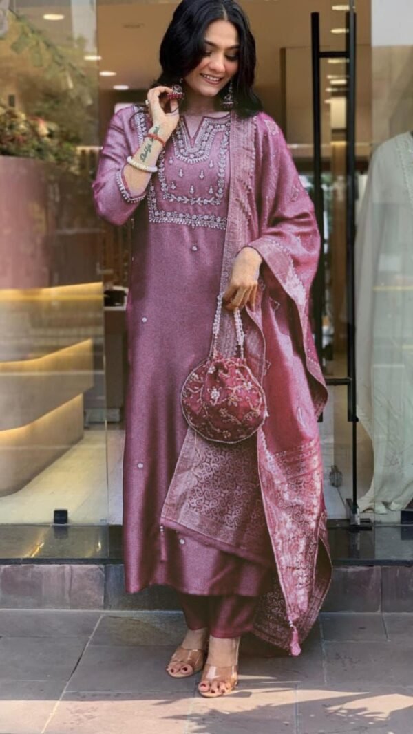 Magenta Signature Kurta Set For Women