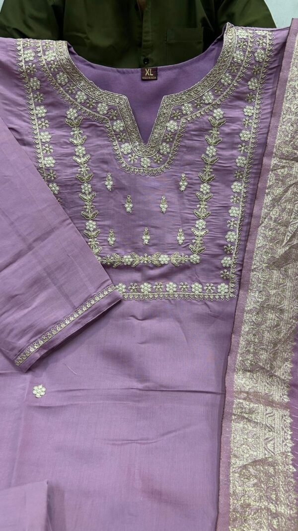 Magenta Signature Kurta Set For Women