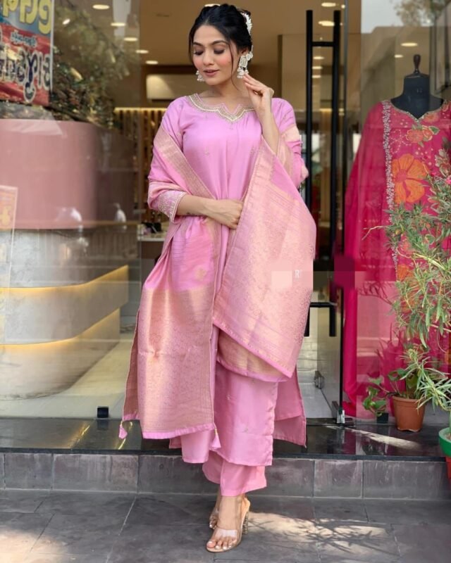 Pink Blossom Breeze Kurta Set for Women 