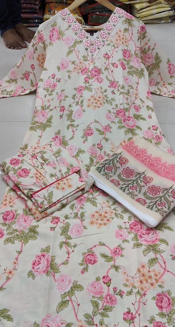 Pink Elegance Kurta Set For Women