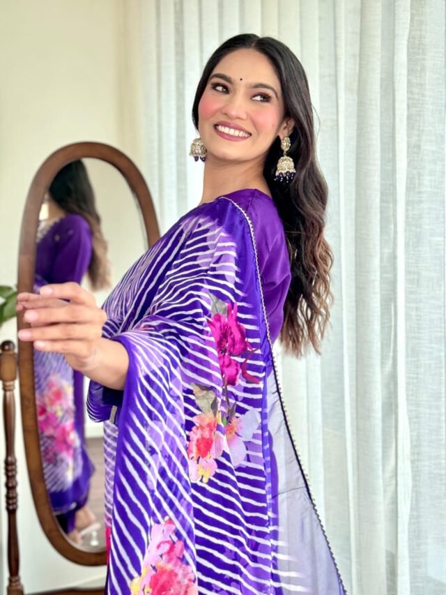 Purple Fantasia Kurta Set For Women 