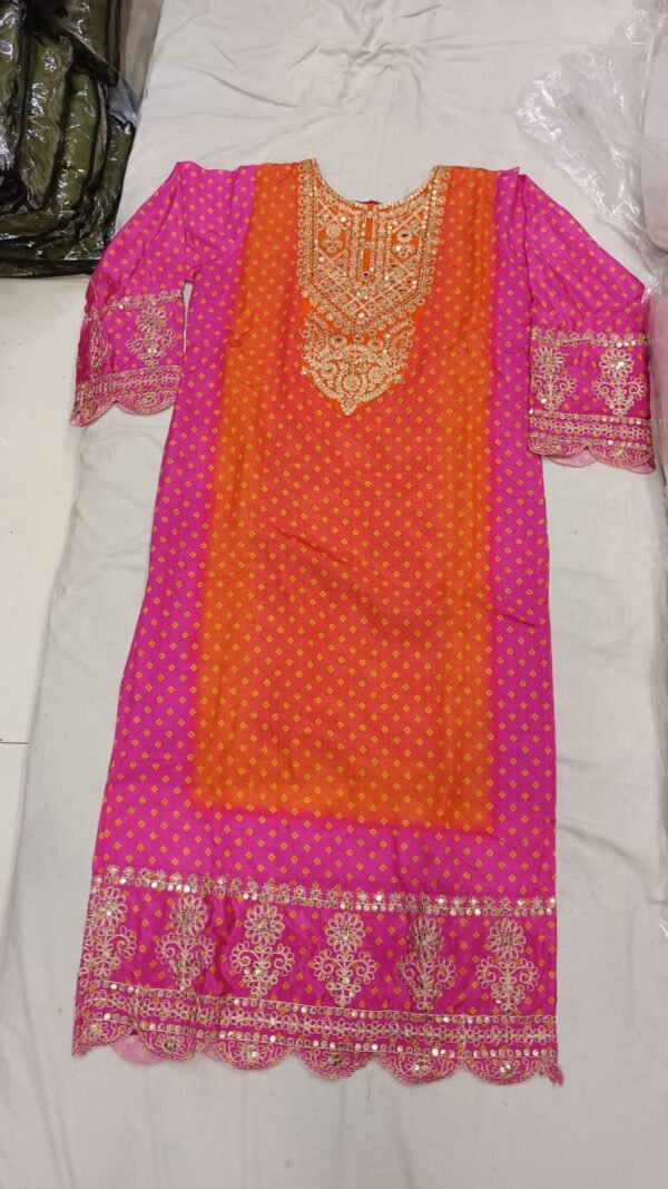 Timeless Traditions Kurta Set for Women 