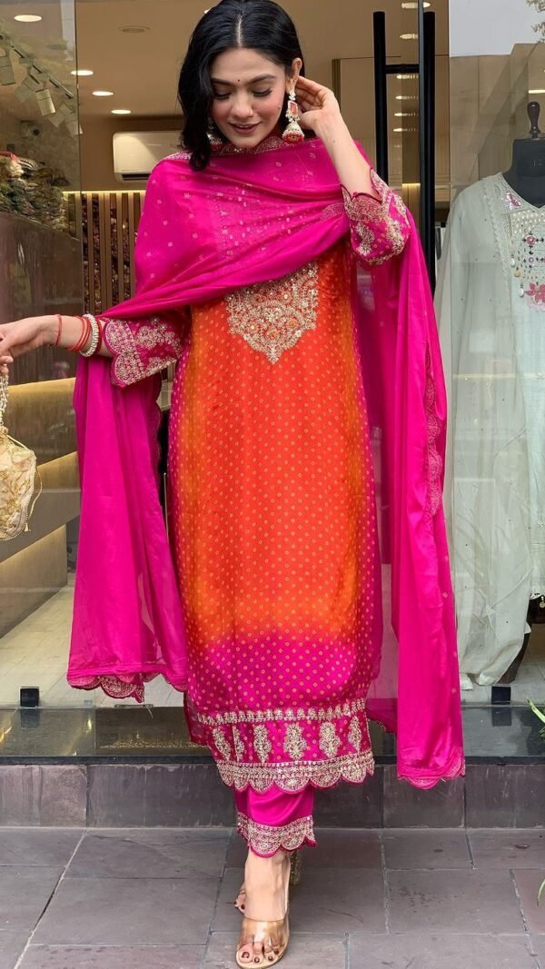 Timeless Traditions Kurta Set for Women 