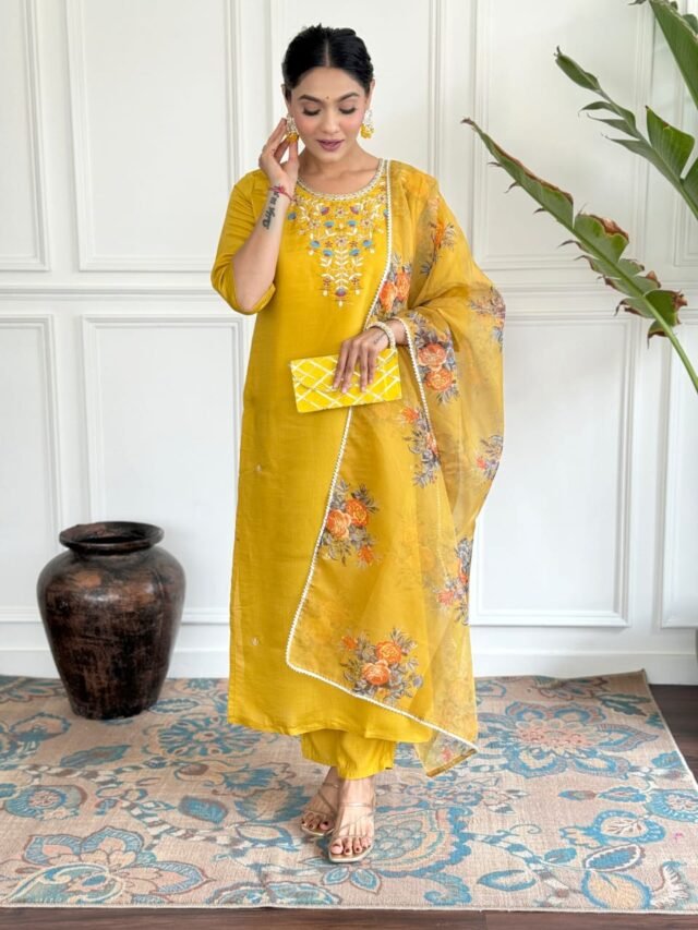 Mustard Charm Kurta Set For Women